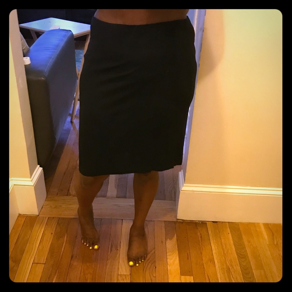 Black skirt